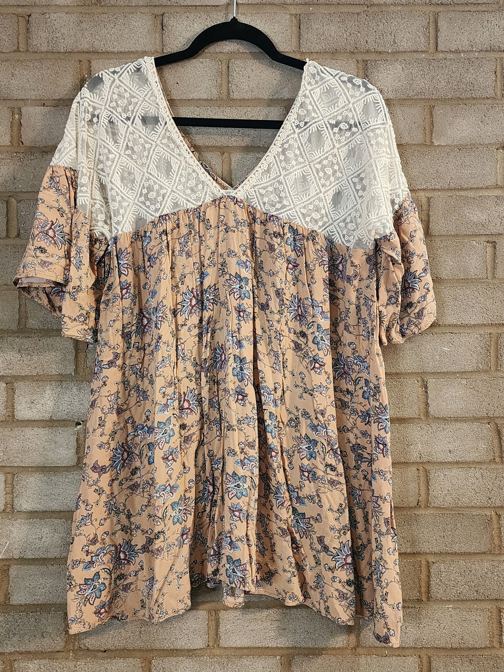 Umgee Boho Peach Floral Lace Yoke Blouse